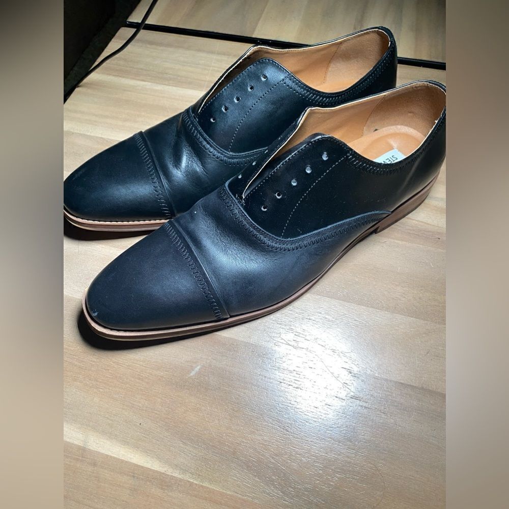 Steve Madden dress shoes‎